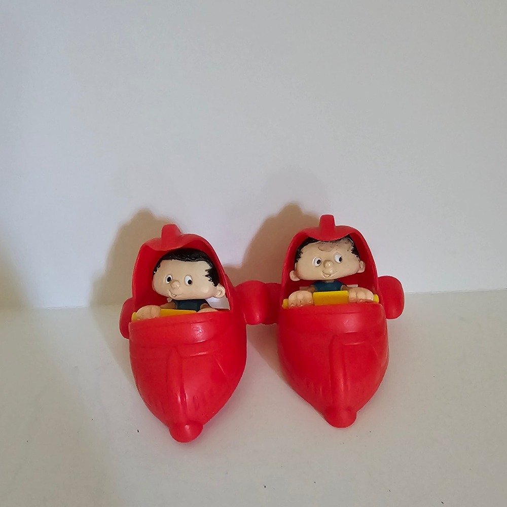 Vintage 1994 Flintstones Bam-Bam Red Shell Tricycle Figures FCN Set of 2